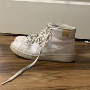 Nike Court Royale 2 Mid All White
